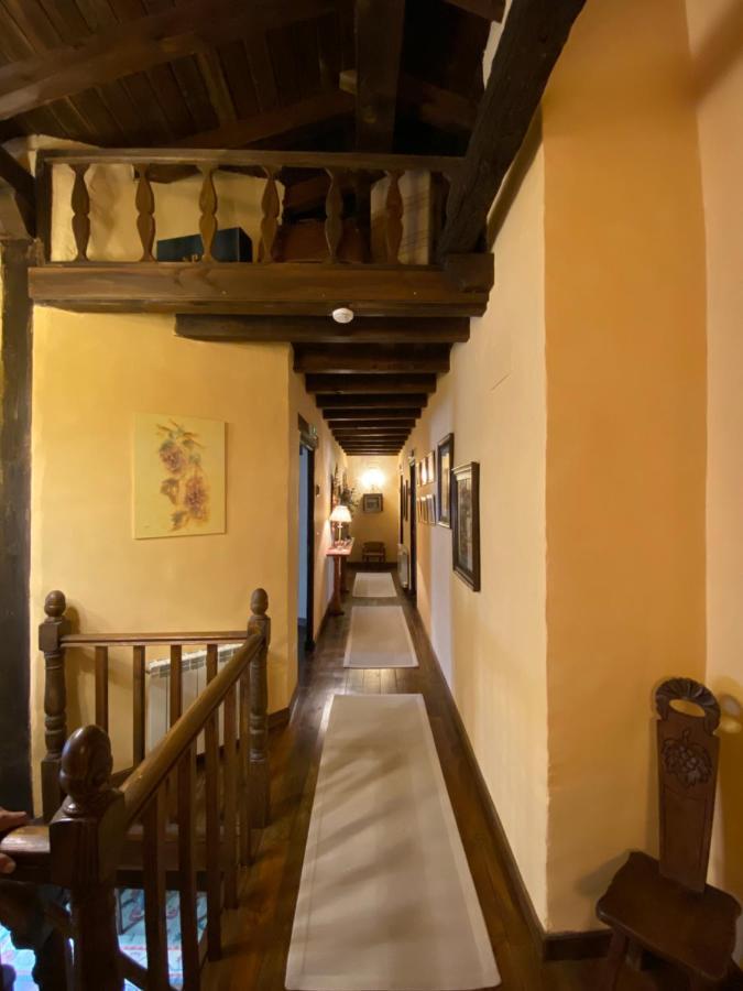Casa Rural Dos Reales San Cristobal de Boedo Exterior foto
